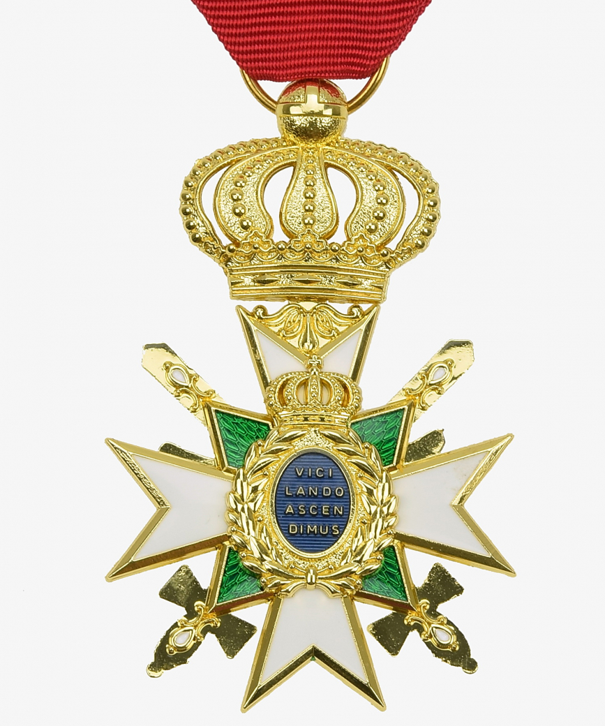 Saxe-Weimar-Eisenach, House Order of Vigilance of the White Falcon Knight's Cross 1st Class with Swords